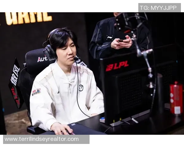 lgd与ig第一场比赛-LGD与IG首战对决，电竞巅峰的碰撞-lgd与ig第一场比赛